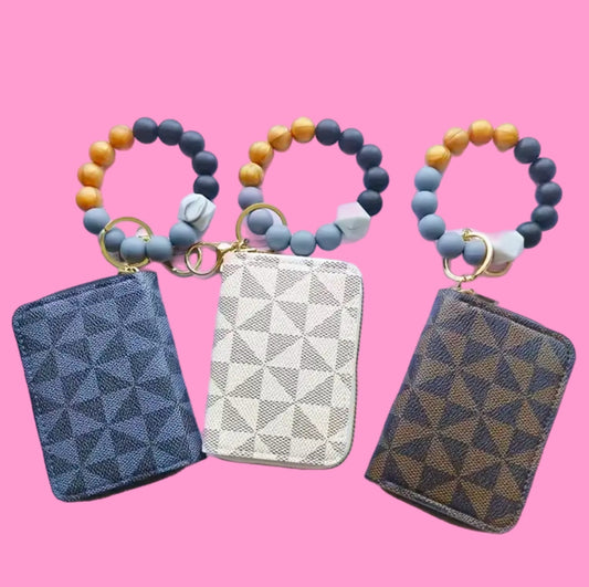 Wristlet wallet